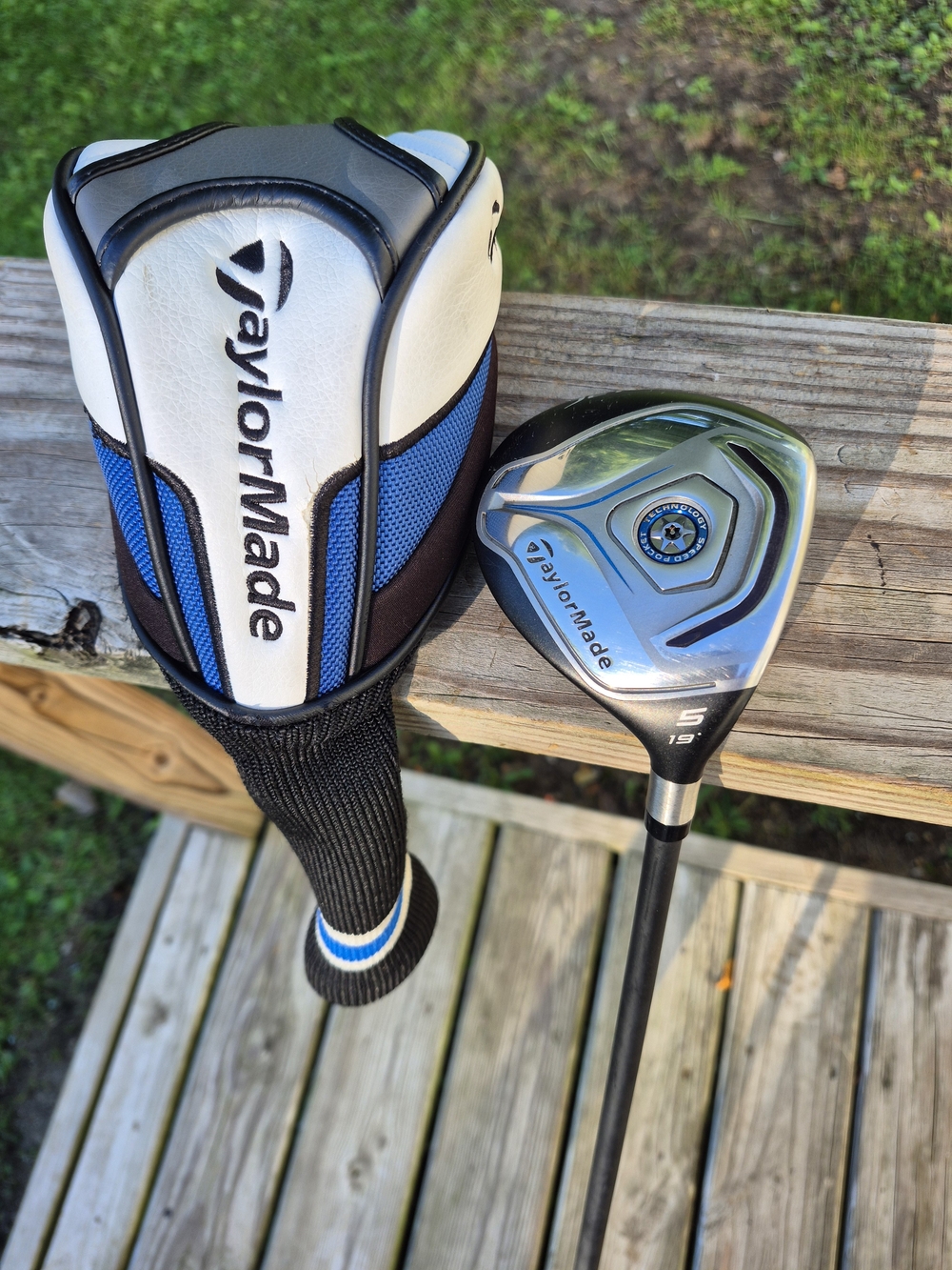 TaylorMade JetSpeed 5 Wood w/ Headcover - Graphite Shaft - S Flex - RH - 43"